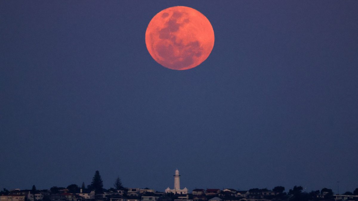 World Shocked by Three Supermoons in One Year