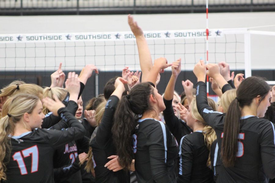 The Maverick volleyball team during their match against Bentonville West.